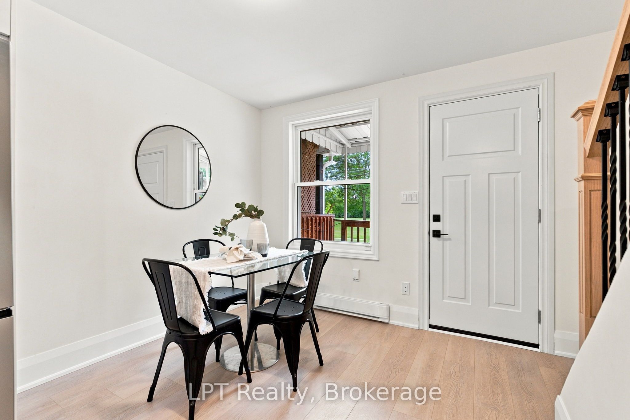 112 Olive Avenue Property Photo 3