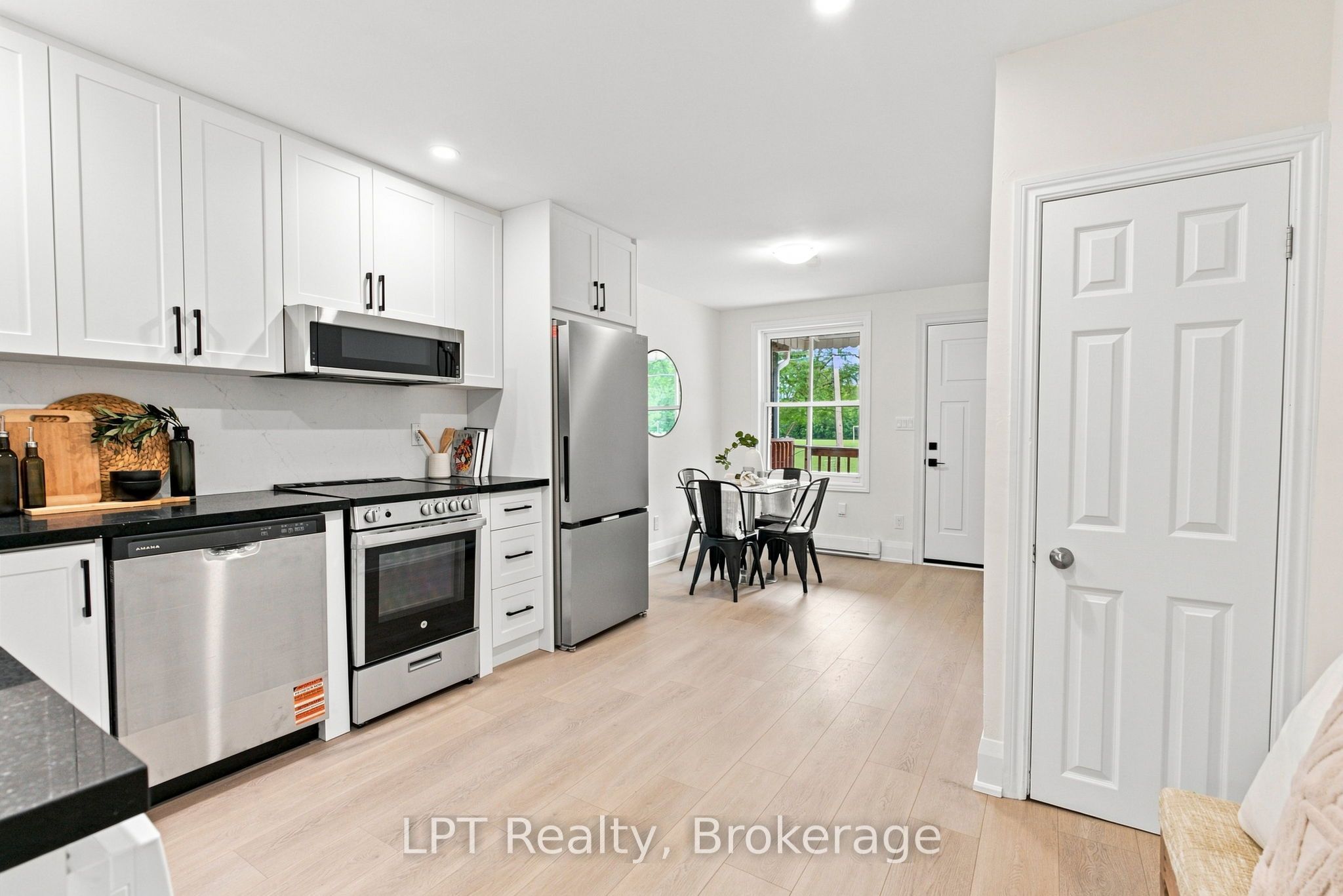 112 Olive Avenue Property Photo 11