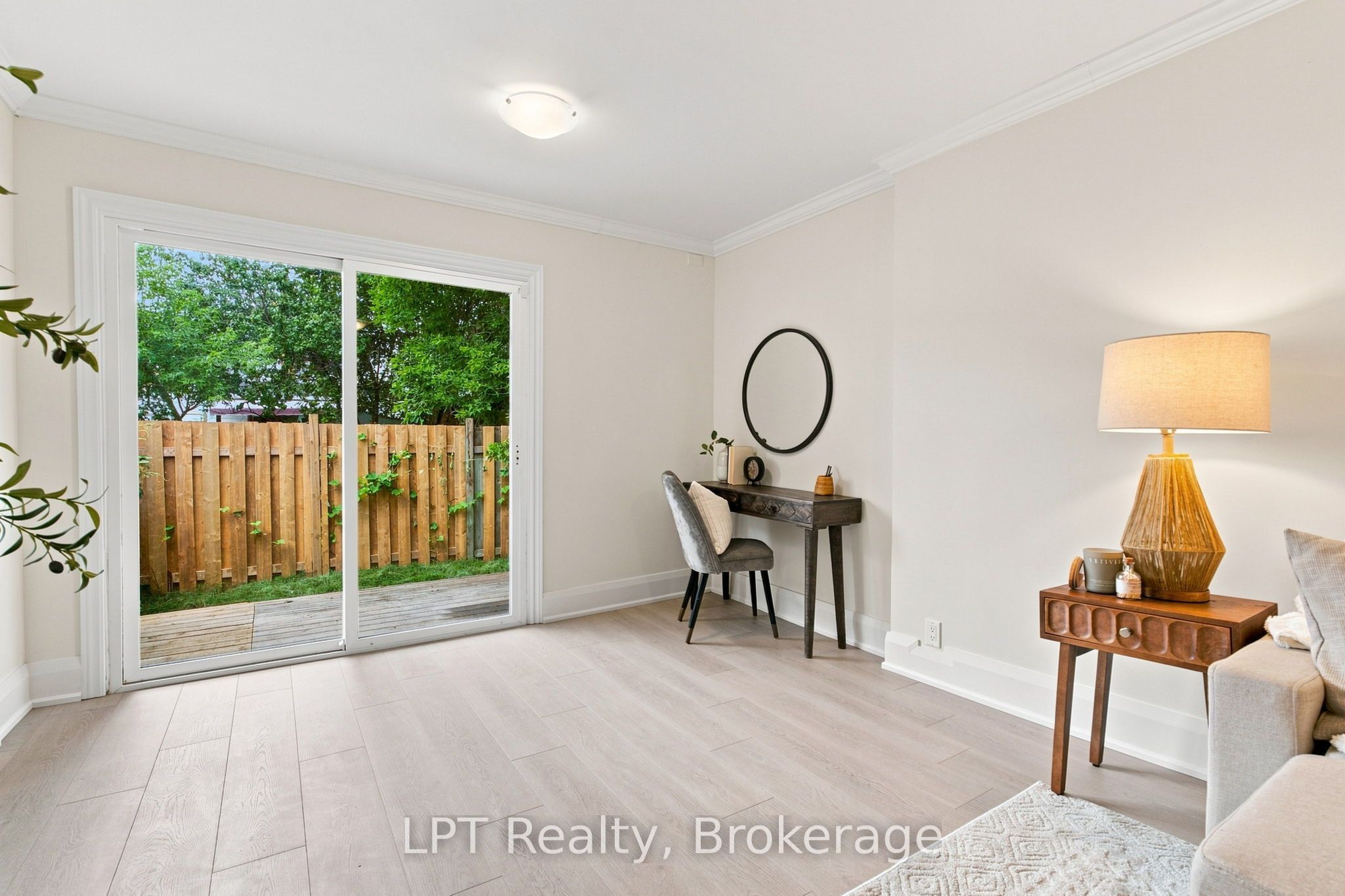 112 Olive Avenue Property Photo 19