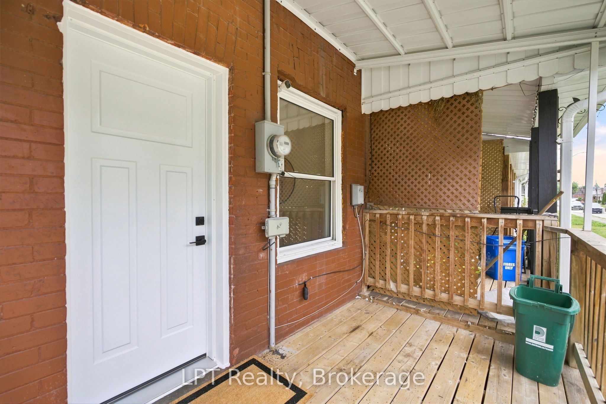 112 Olive Avenue Property Photo 40