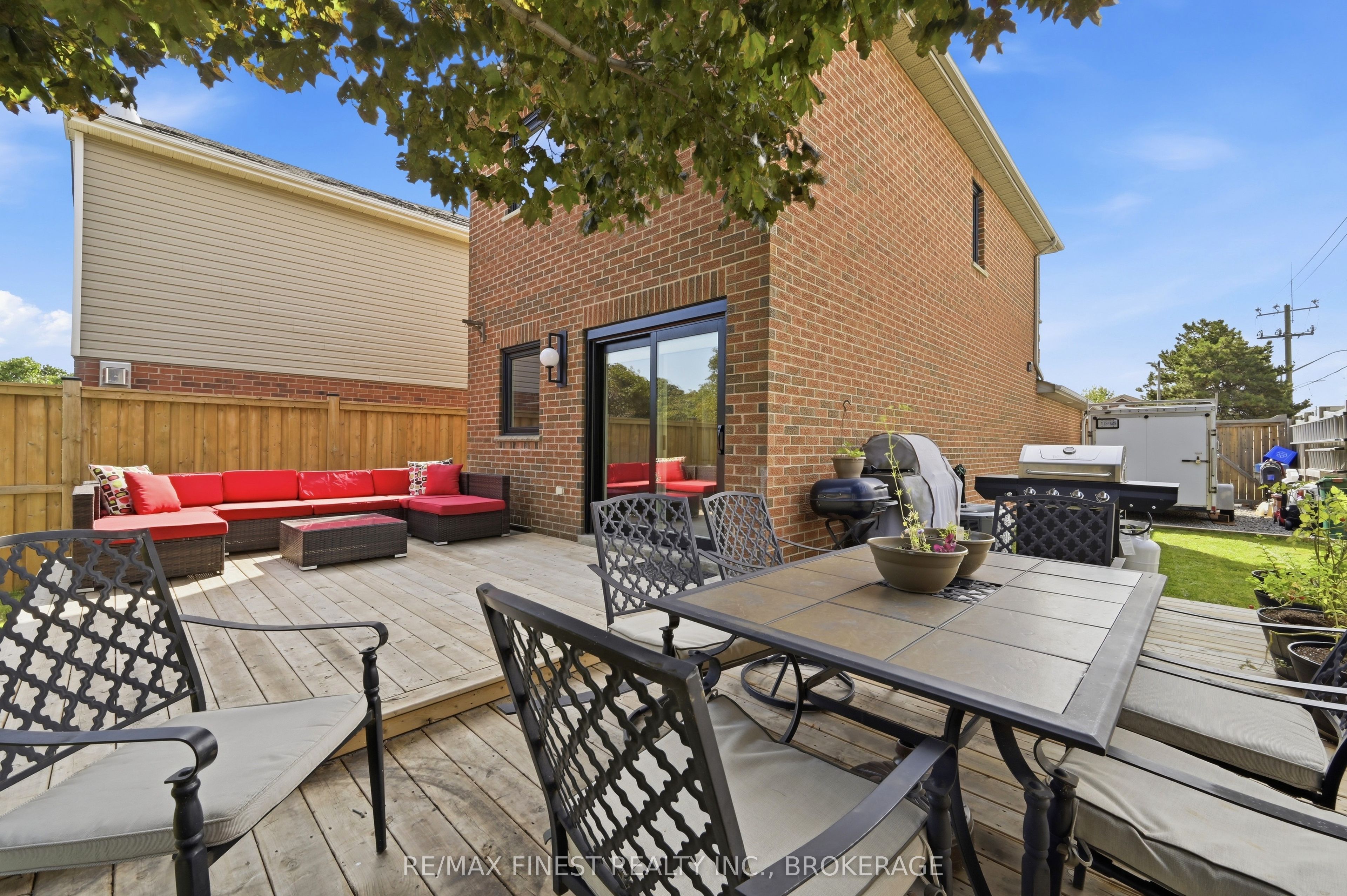 28 Melborne Court Property Photo 33