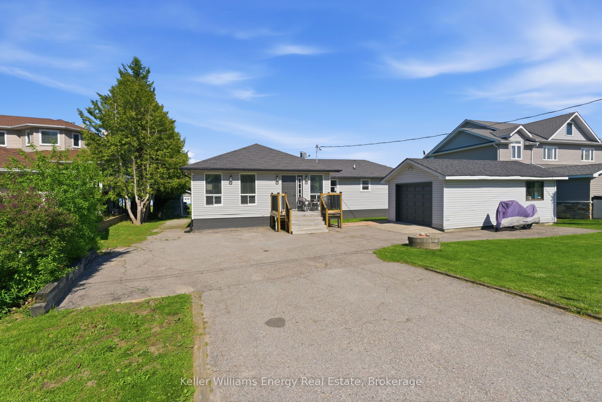 67 Edgewood Crescent Property Photo 5