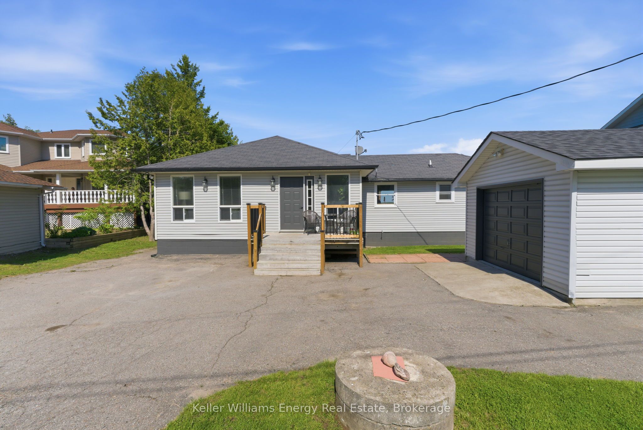 67 Edgewood Crescent Property Photo 6
