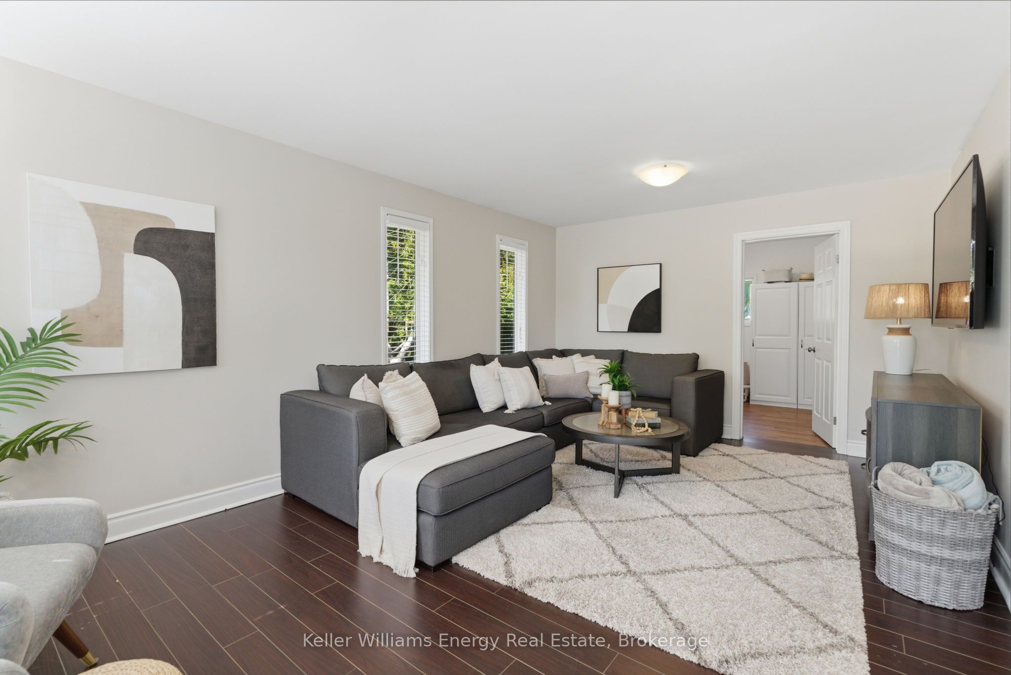 67 Edgewood Crescent Property Photo 10
