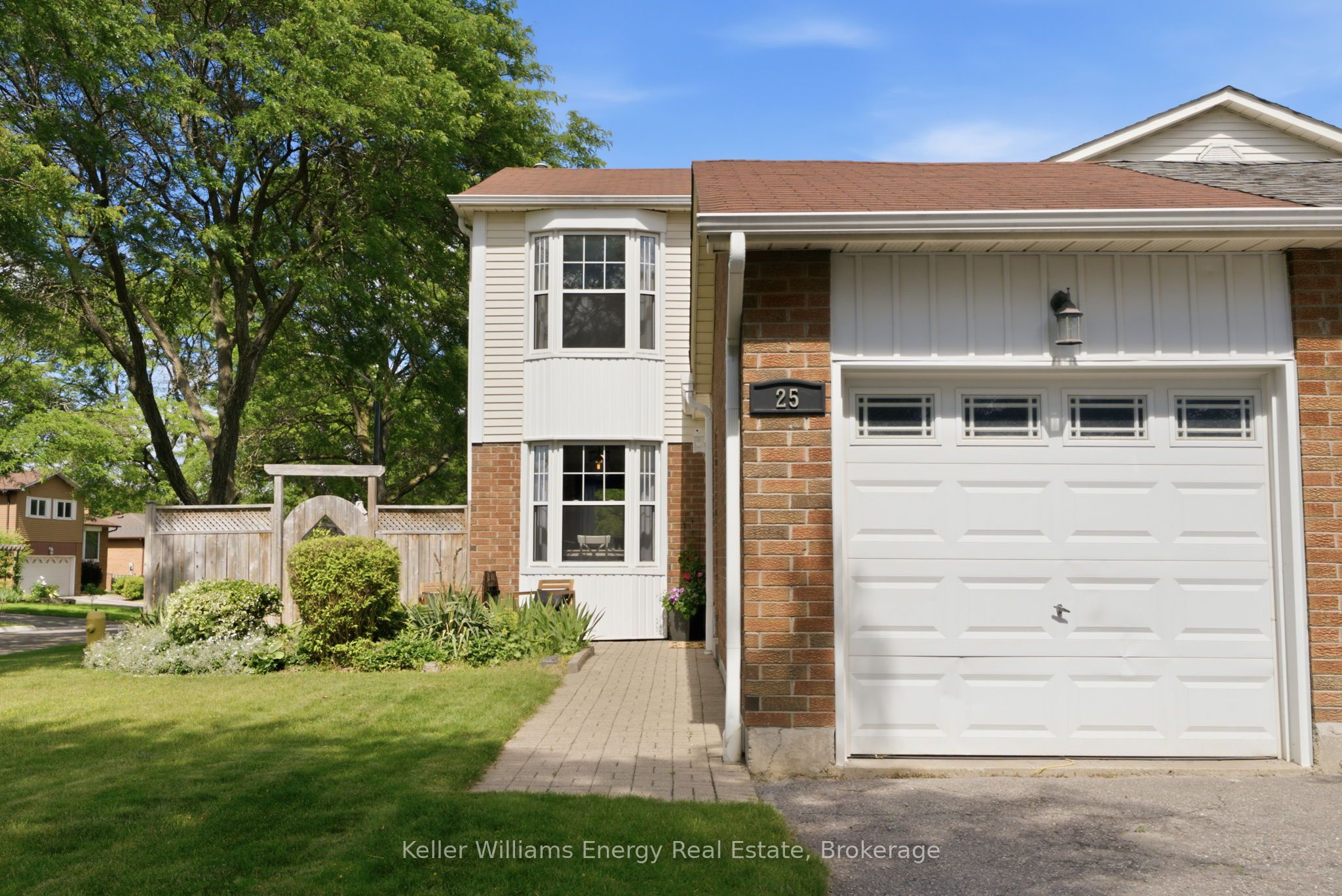 25 Habitant Crescent Property Photo 1