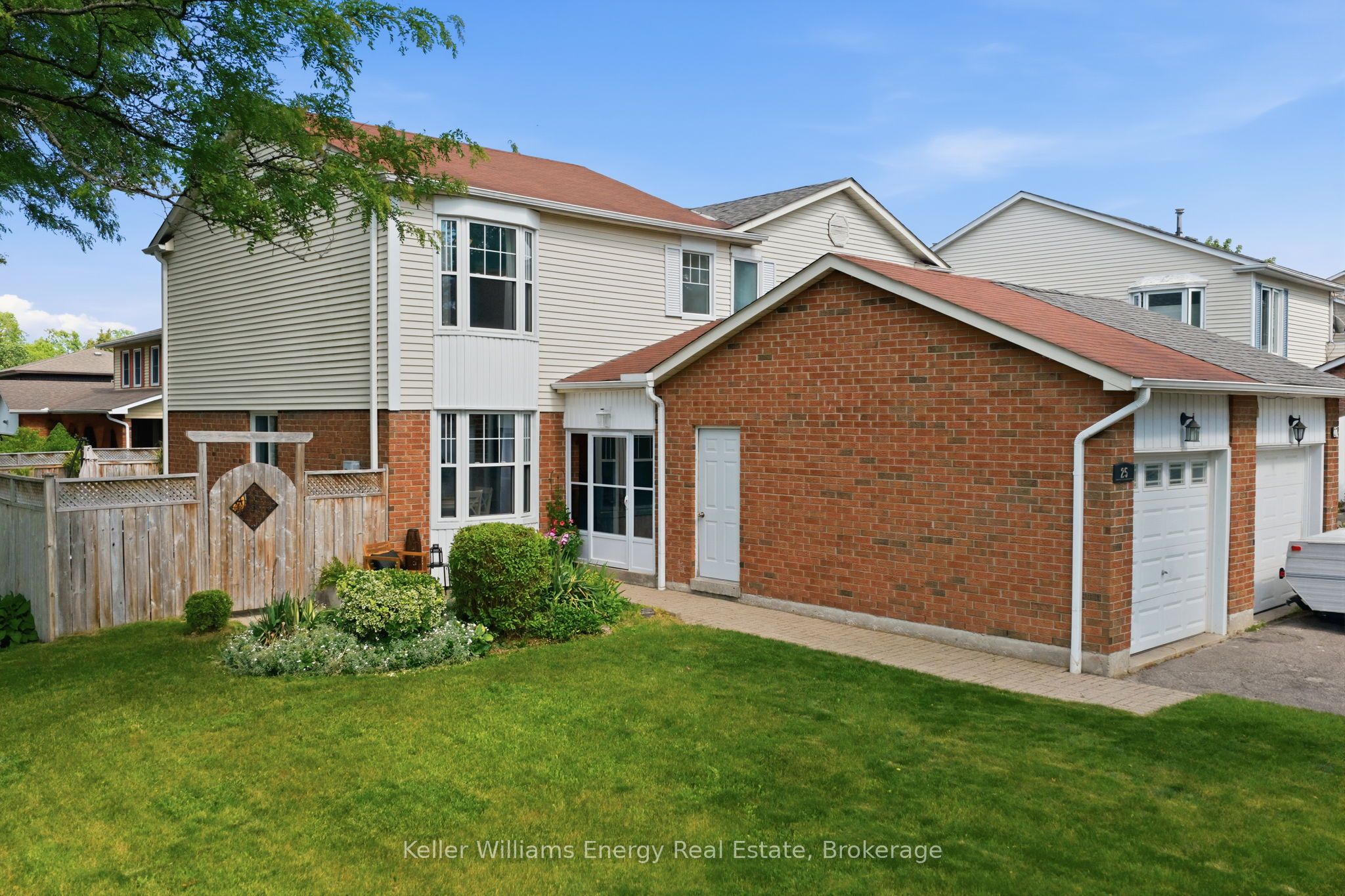 25 Habitant Crescent Property Photo 2