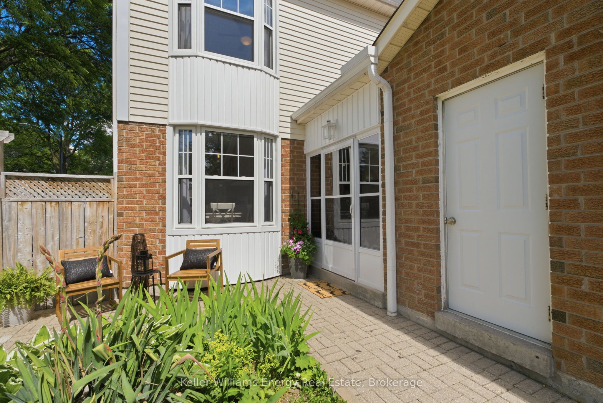 25 Habitant Crescent Property Photo 3