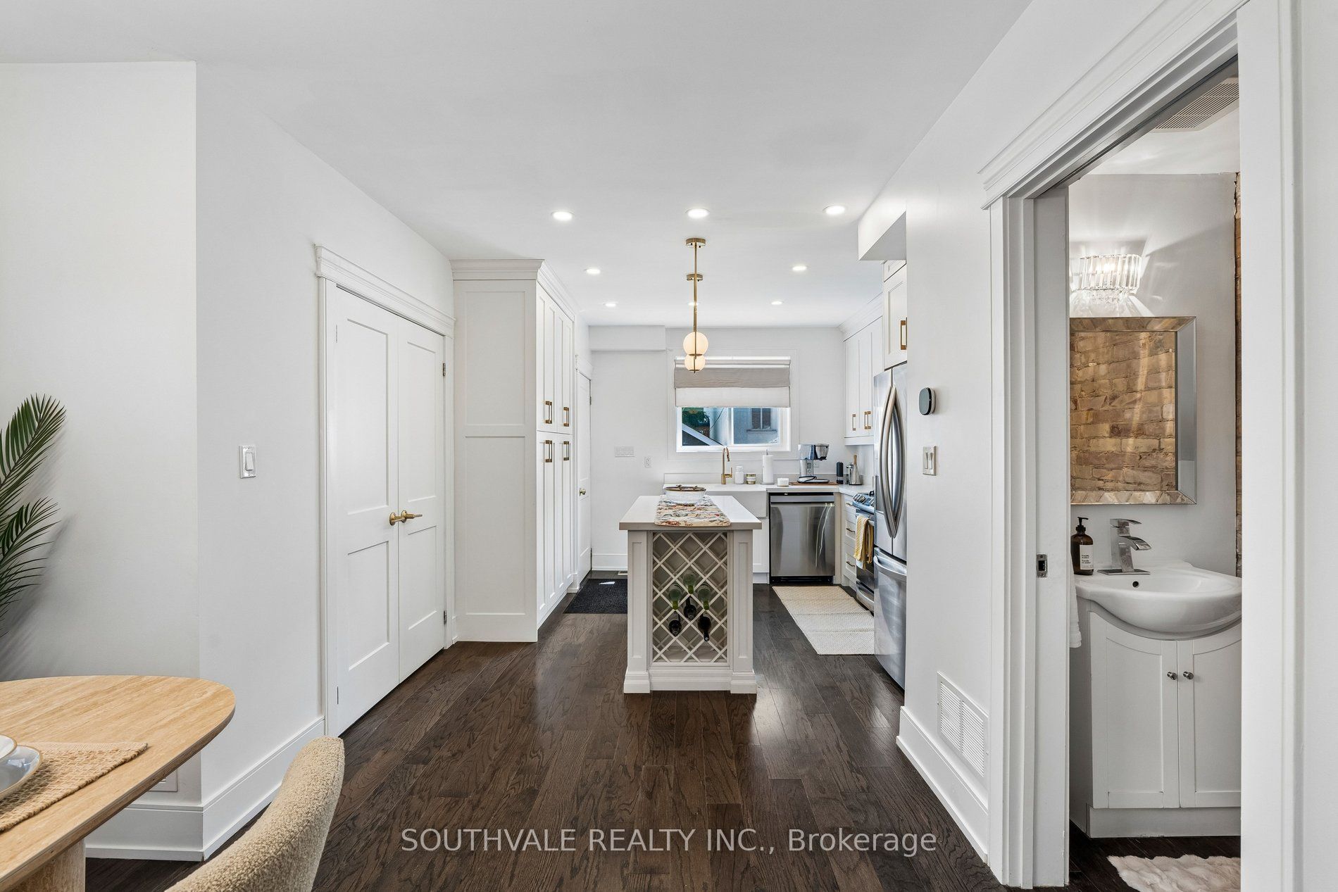 485 Strathmore Boulevard Property Photo 15