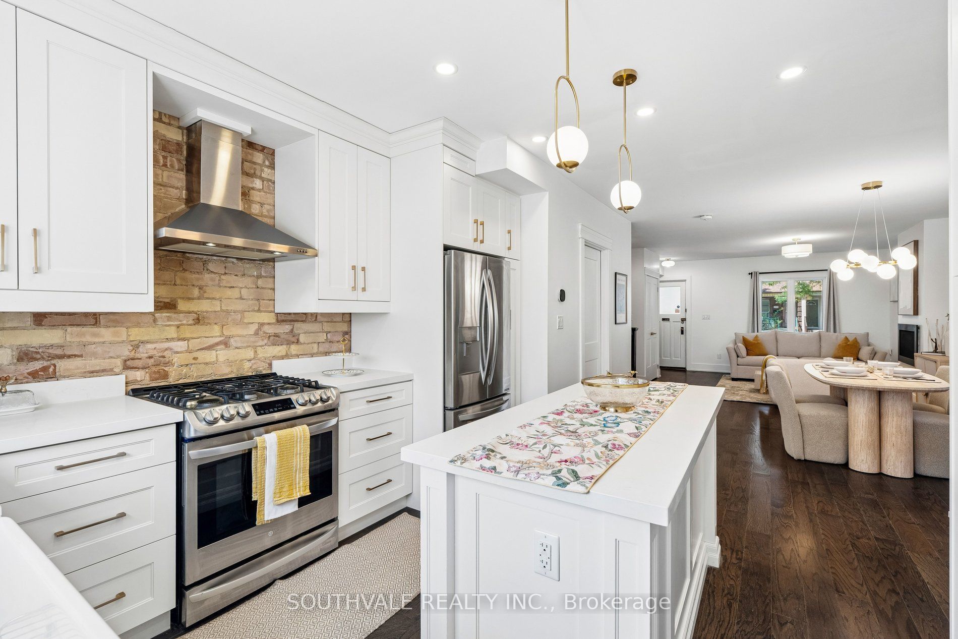 485 Strathmore Boulevard Property Photo 18