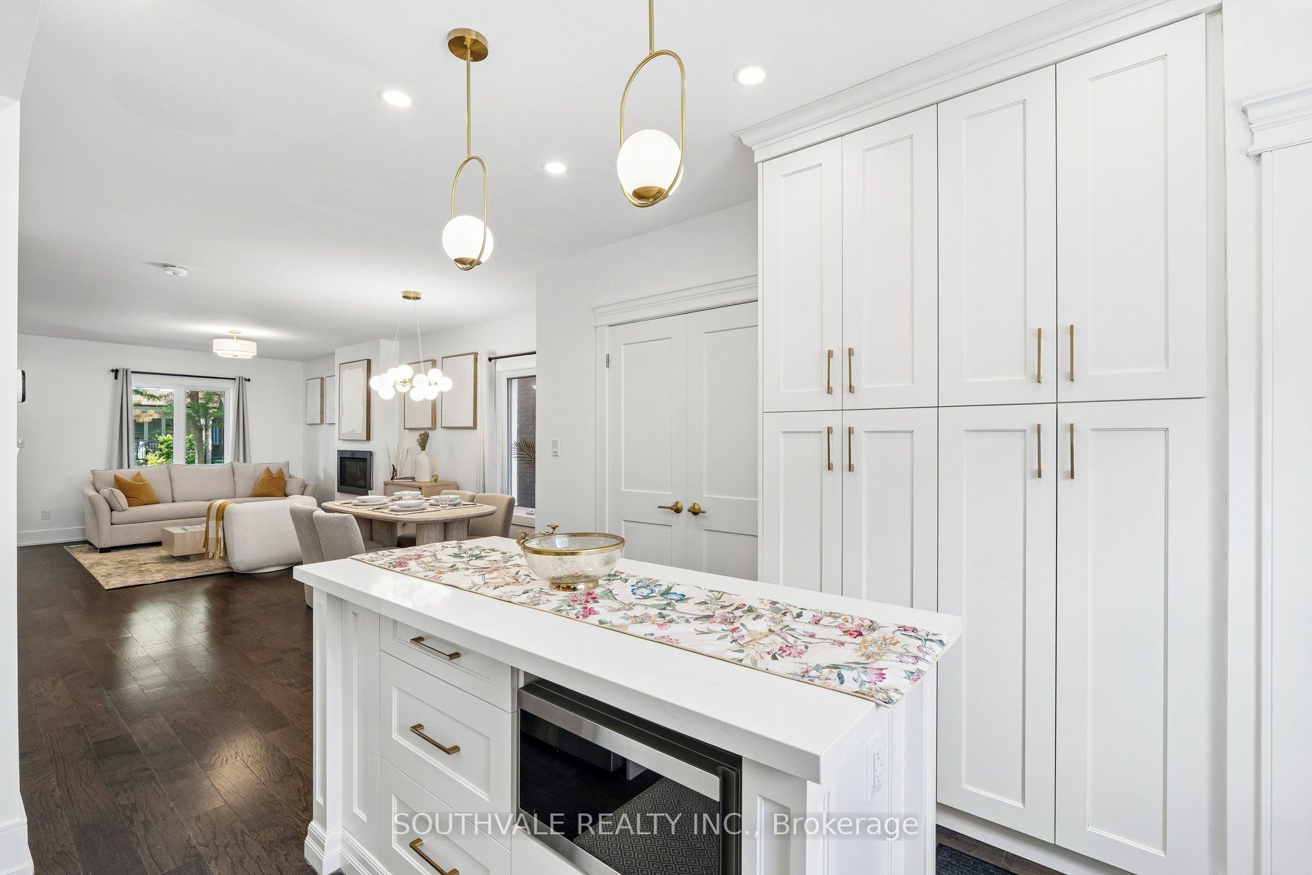 485 Strathmore Boulevard Property Photo 20