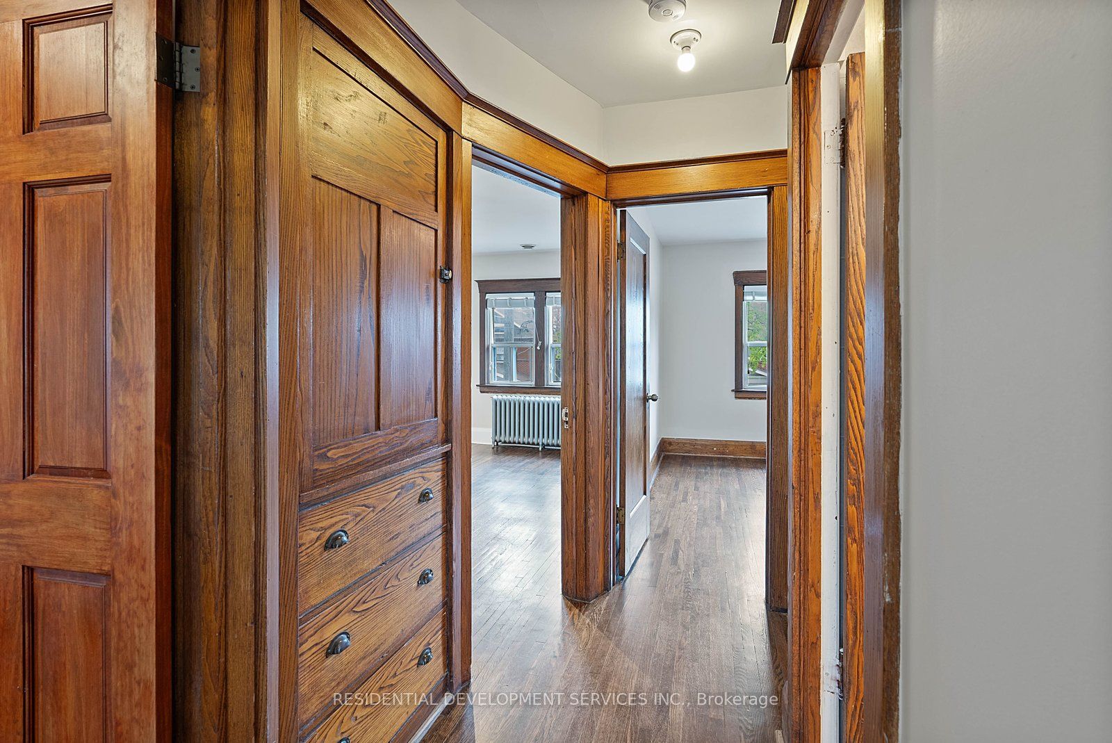 363 Strathmore Boulevard Property Photo 13
