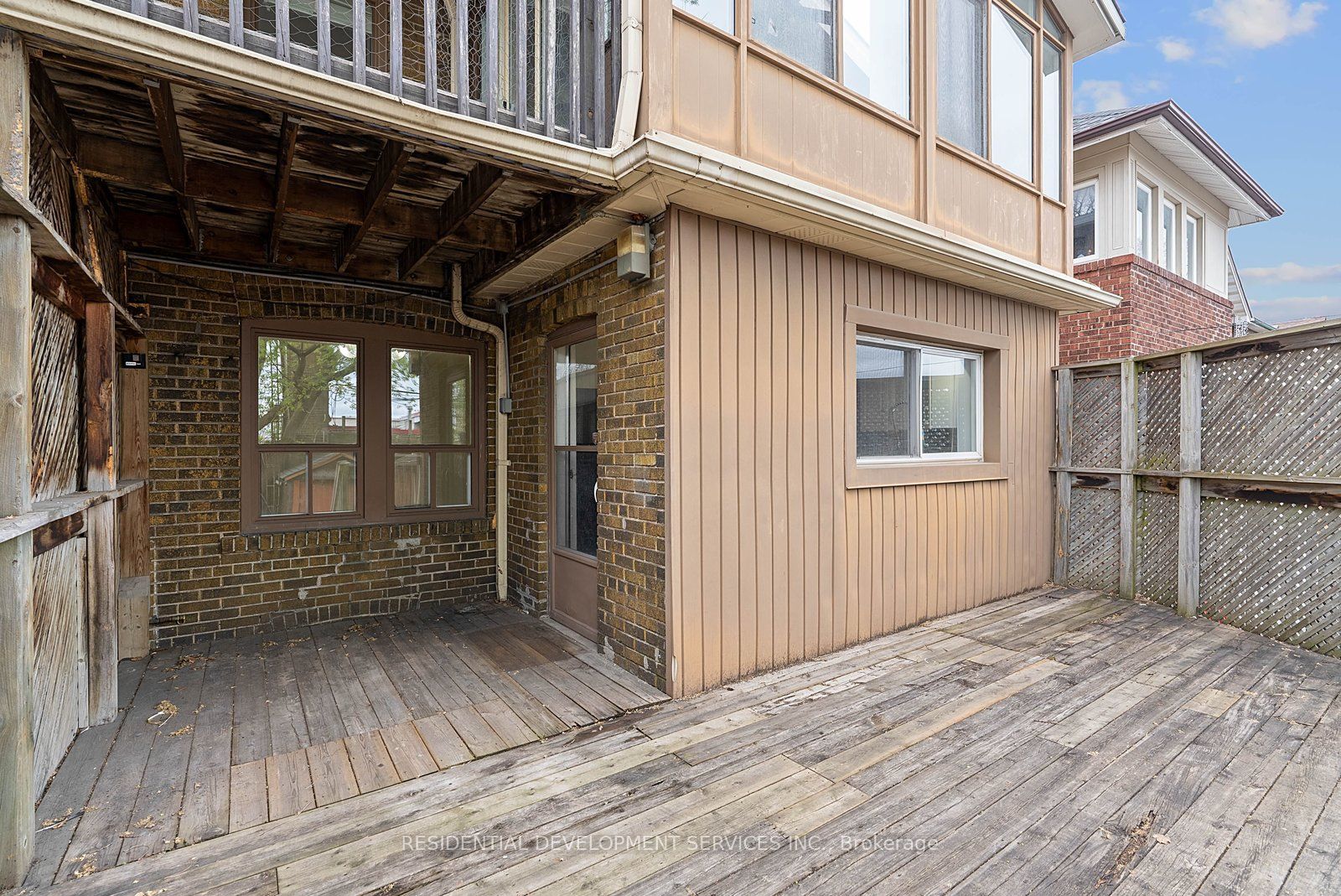 363 Strathmore Boulevard Property Photo 42