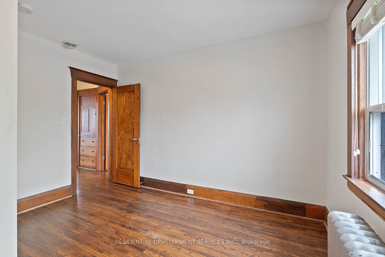 363 Strathmore Boulevard Property Photo 29