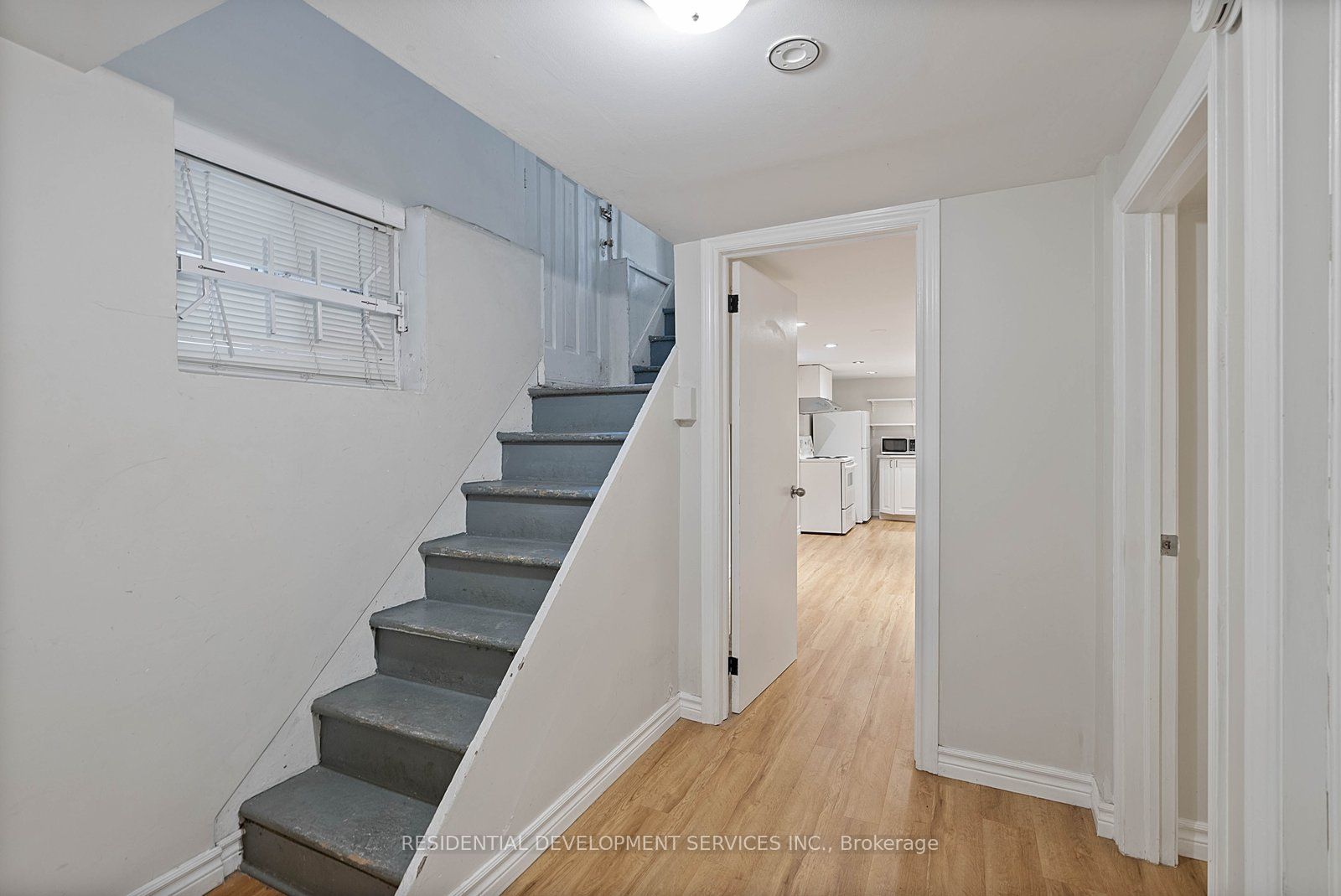 363 Strathmore Boulevard Property Photo 31