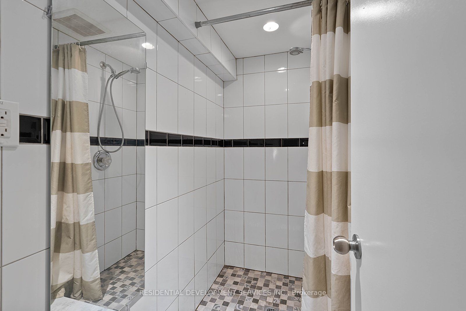 363 Strathmore Boulevard Property Photo 39