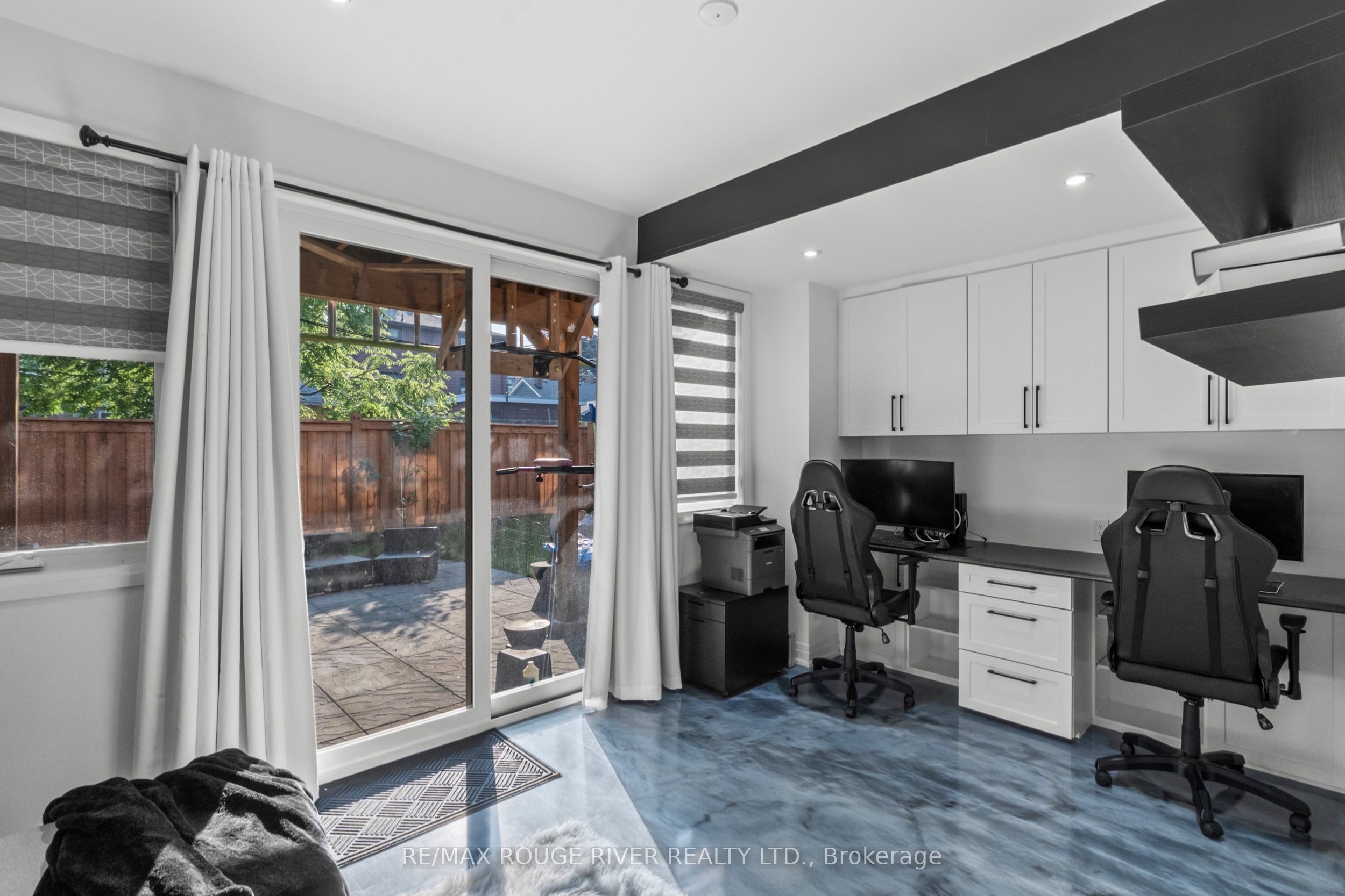 24 Waterside Way Property Photo 6