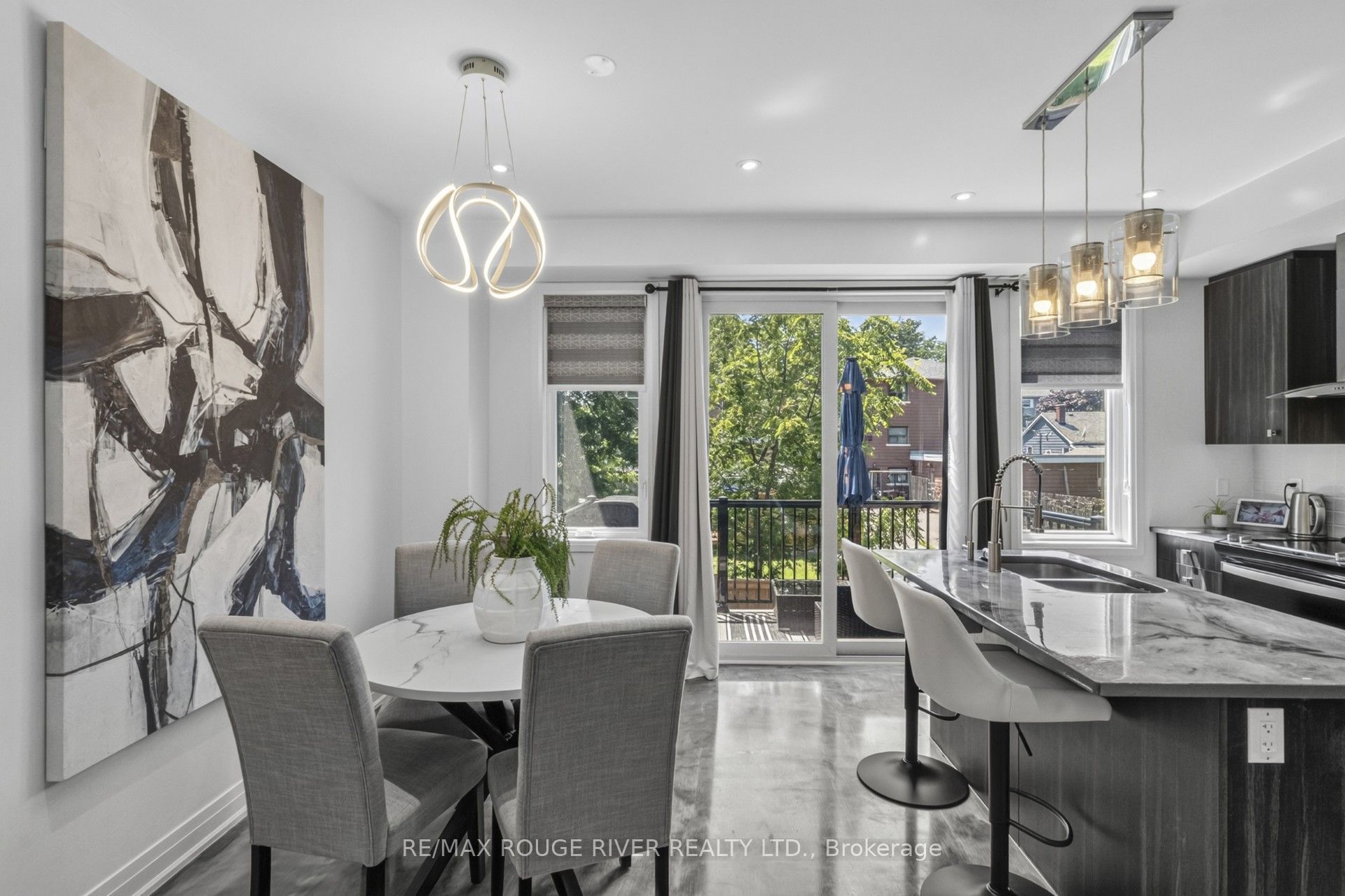 24 Waterside Way Property Photo 12