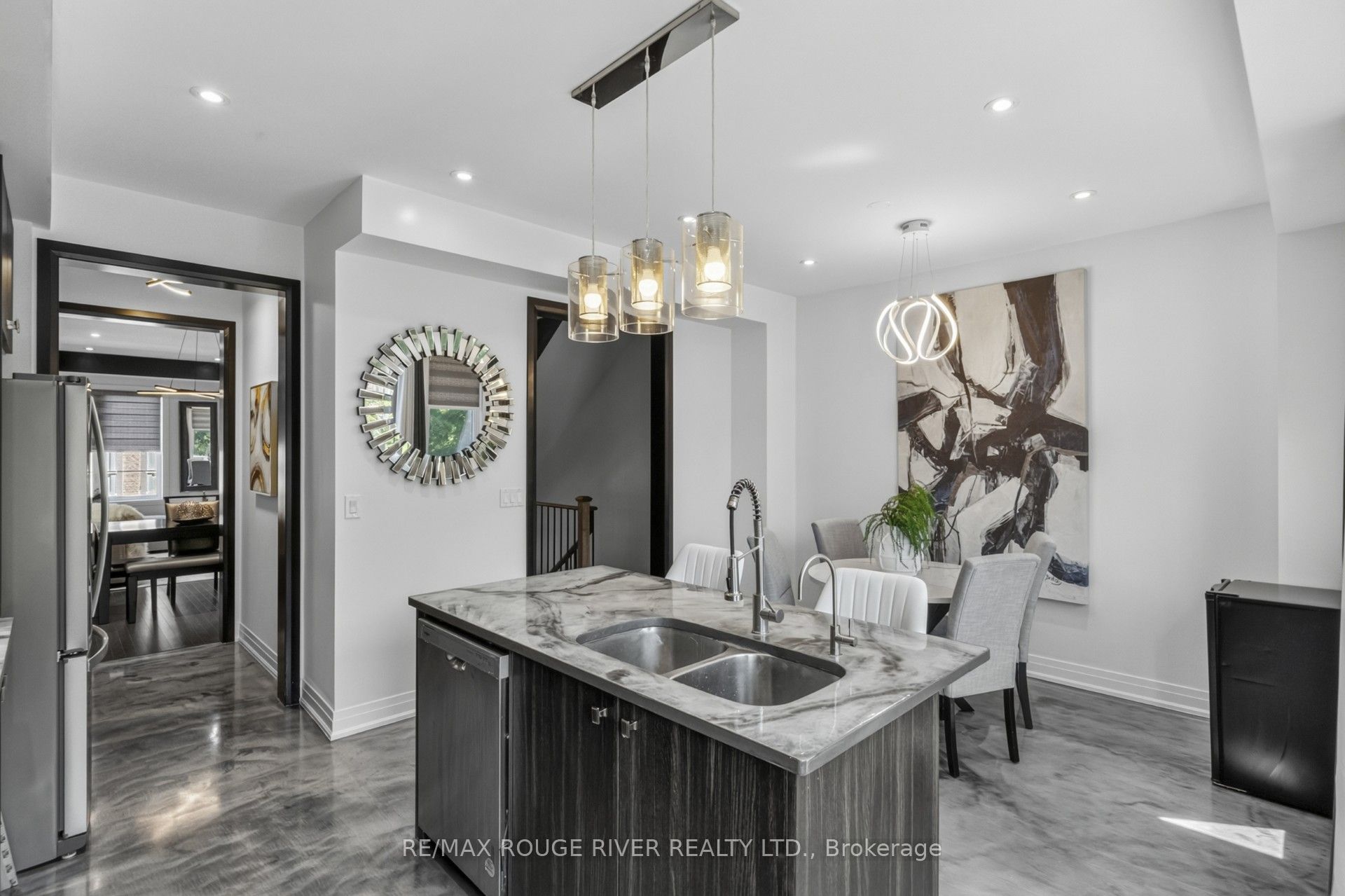 24 Waterside Way Property Photo 16