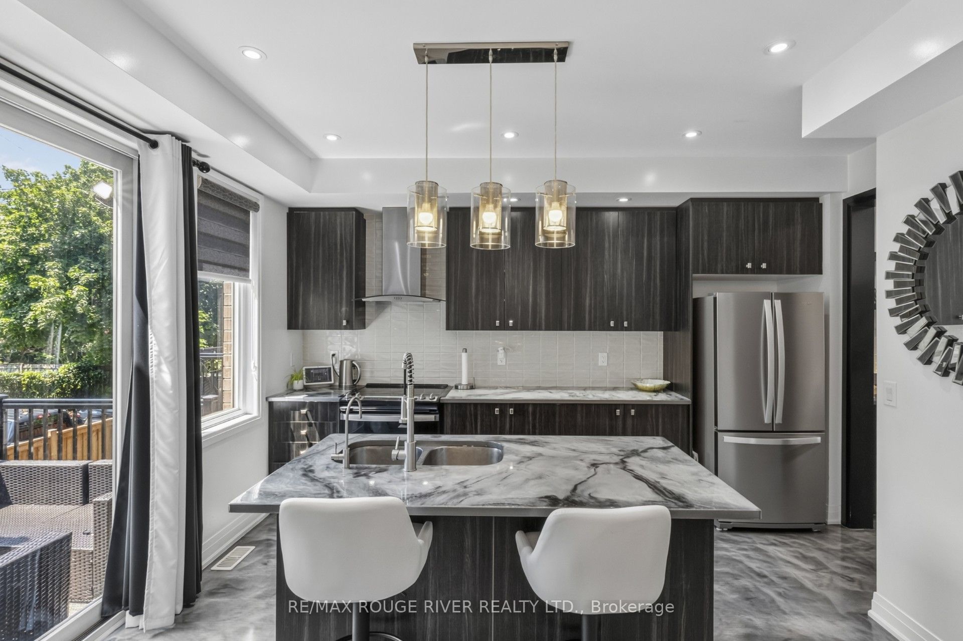 24 Waterside Way Property Photo 17