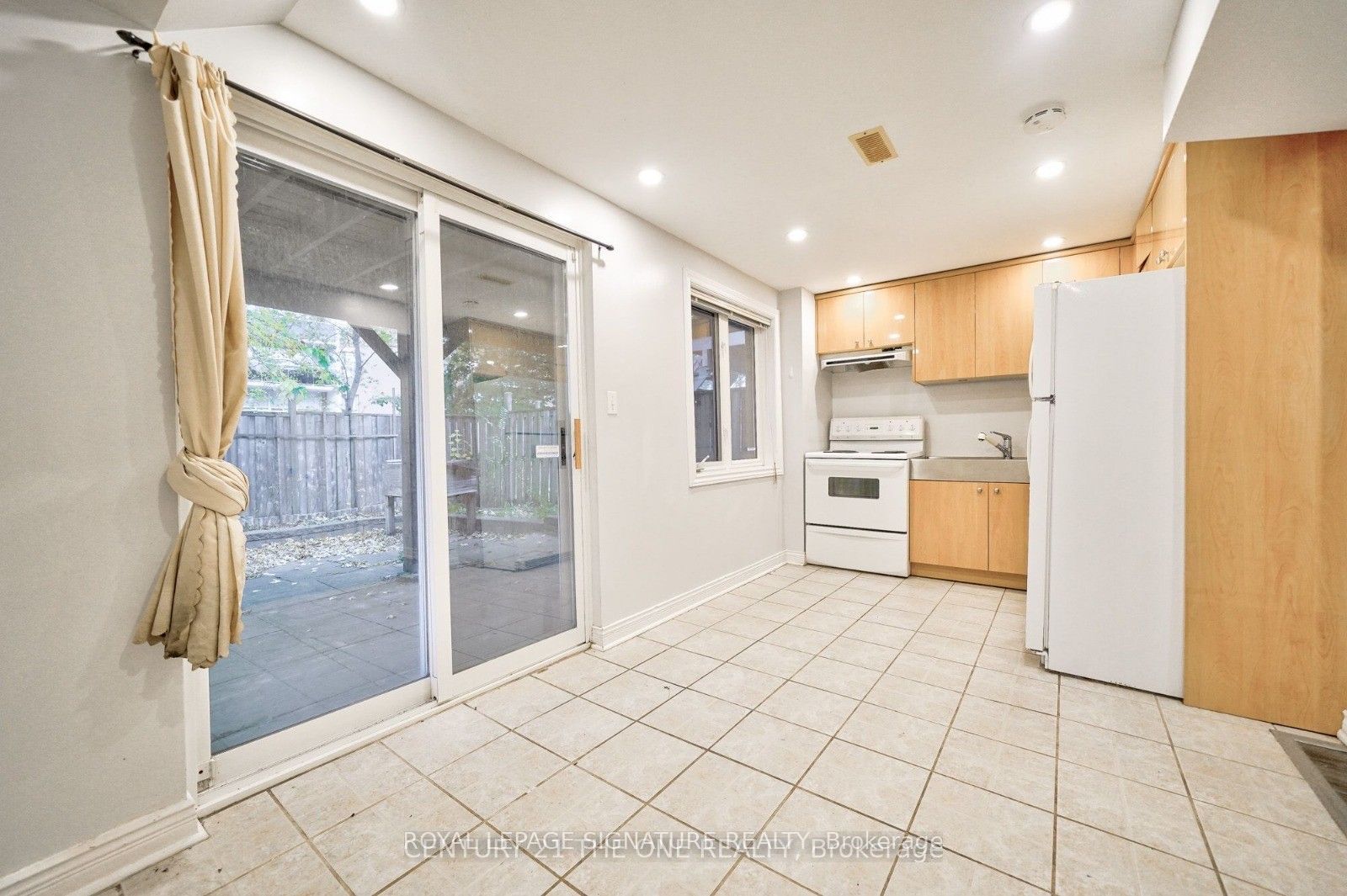 76 Highhill Drive Property Photo 1