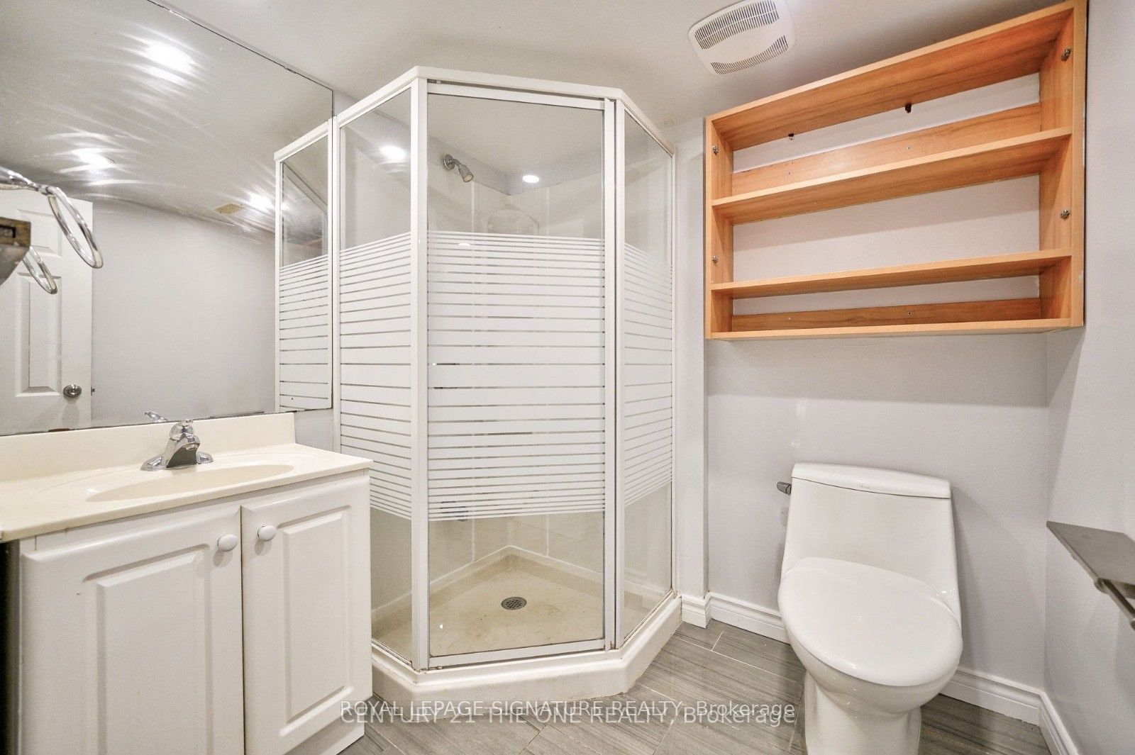 76 Highhill Drive Property Photo 5