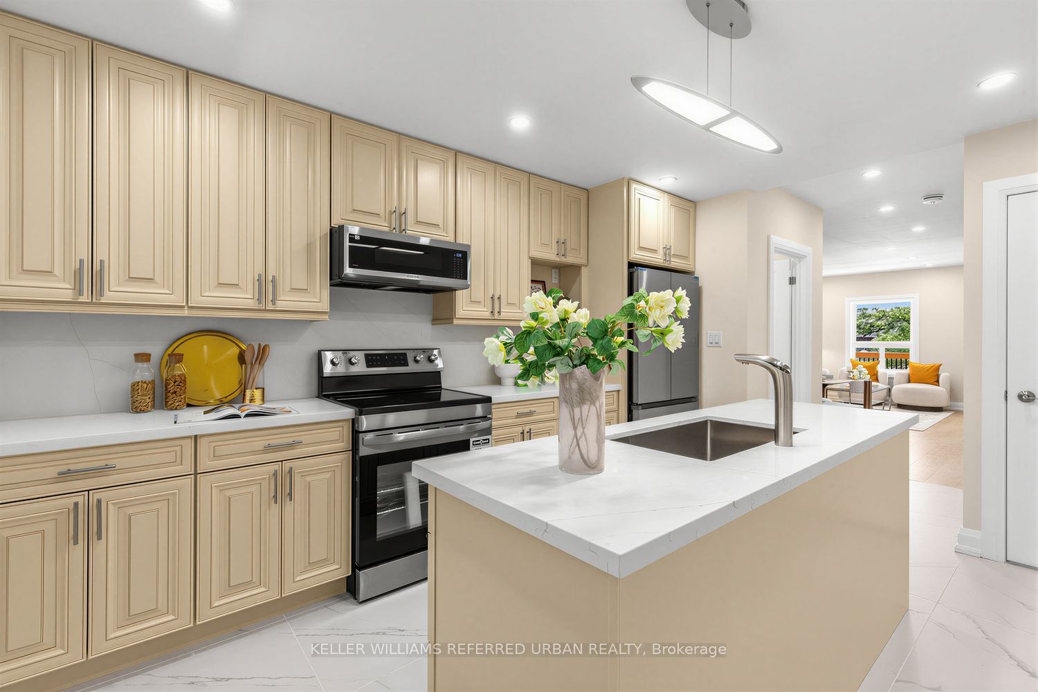 968 Eastern Avenue Property Photo 12