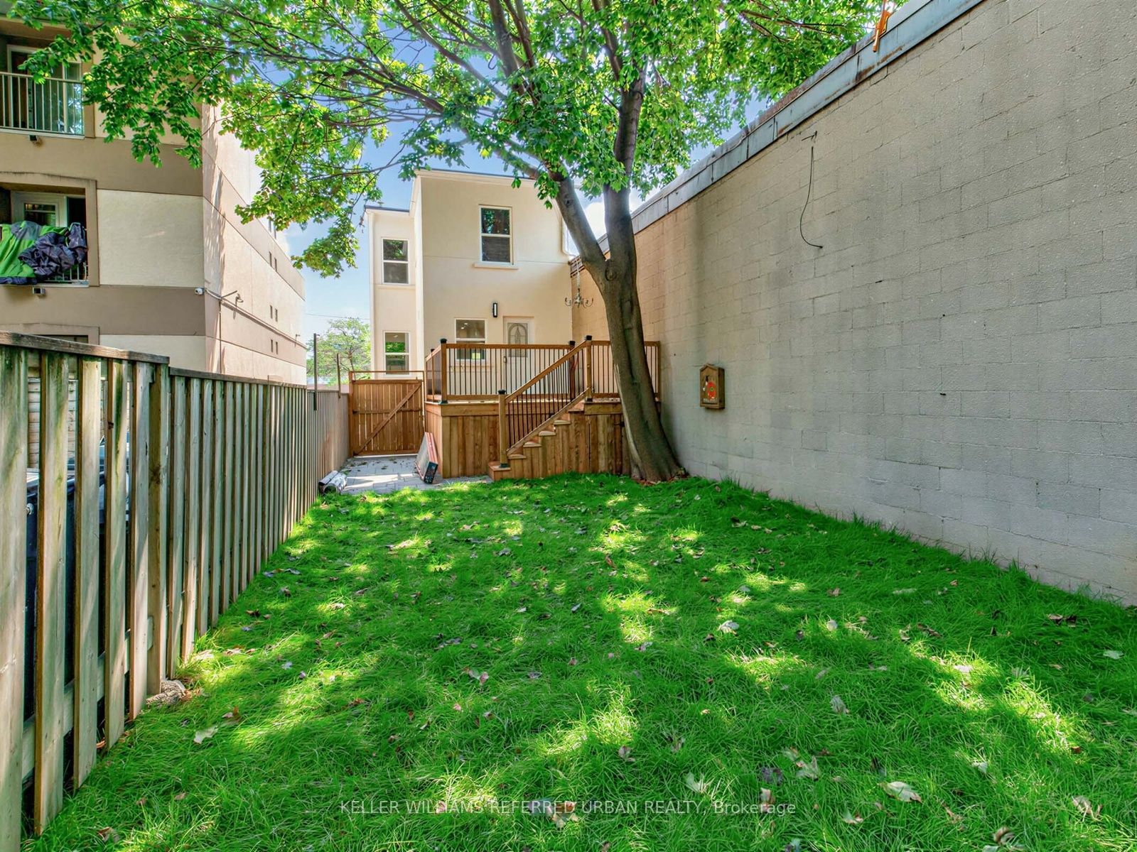 968 Eastern Avenue Property Photo 23