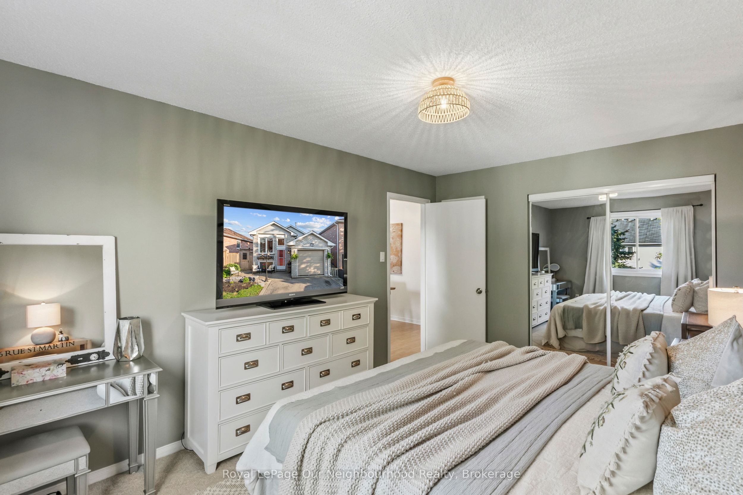 42 Glanville Crescent Property Photo 15