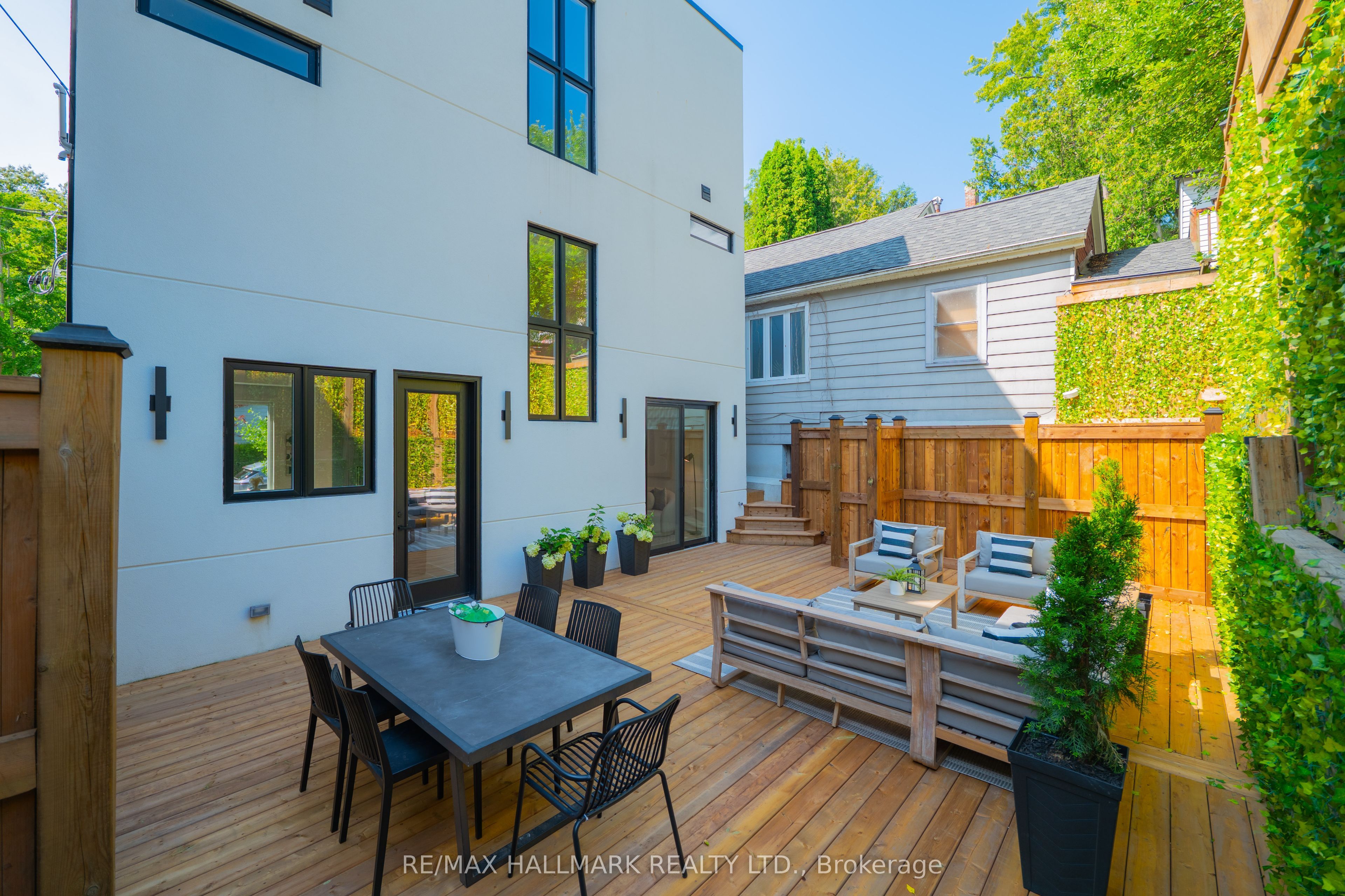 22 Harriet Street Property Photo 46