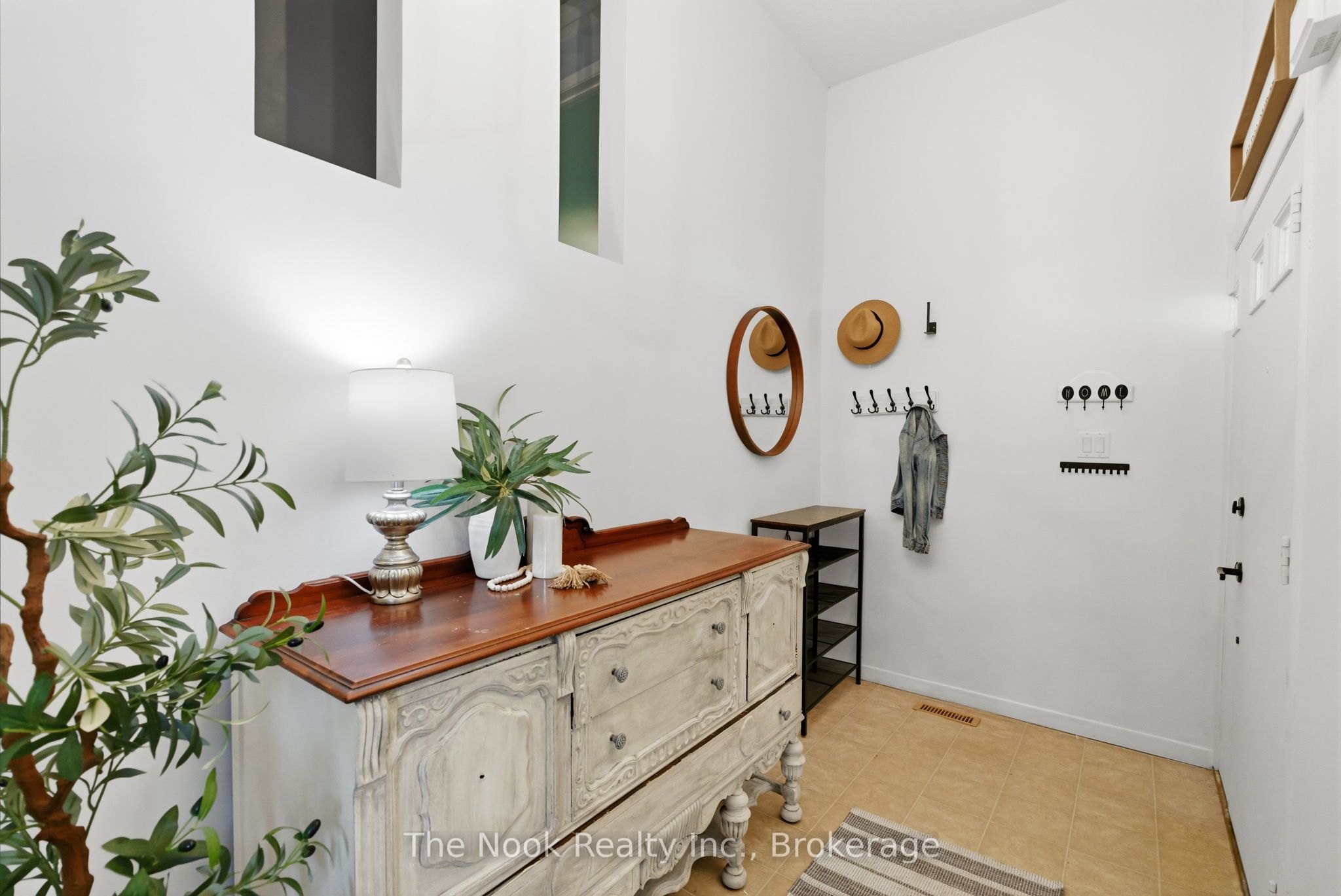 30 Deerpark Crescent Property Photo 7