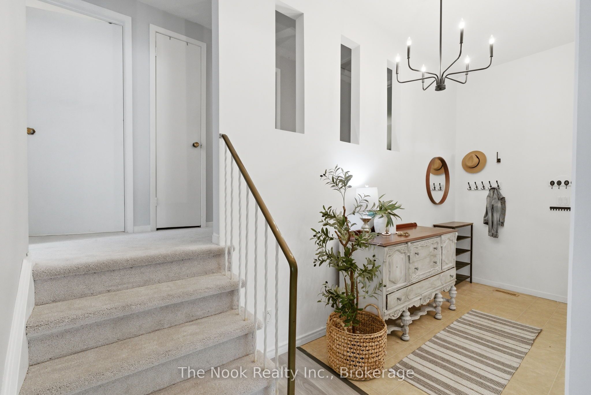 30 Deerpark Crescent Property Photo 28