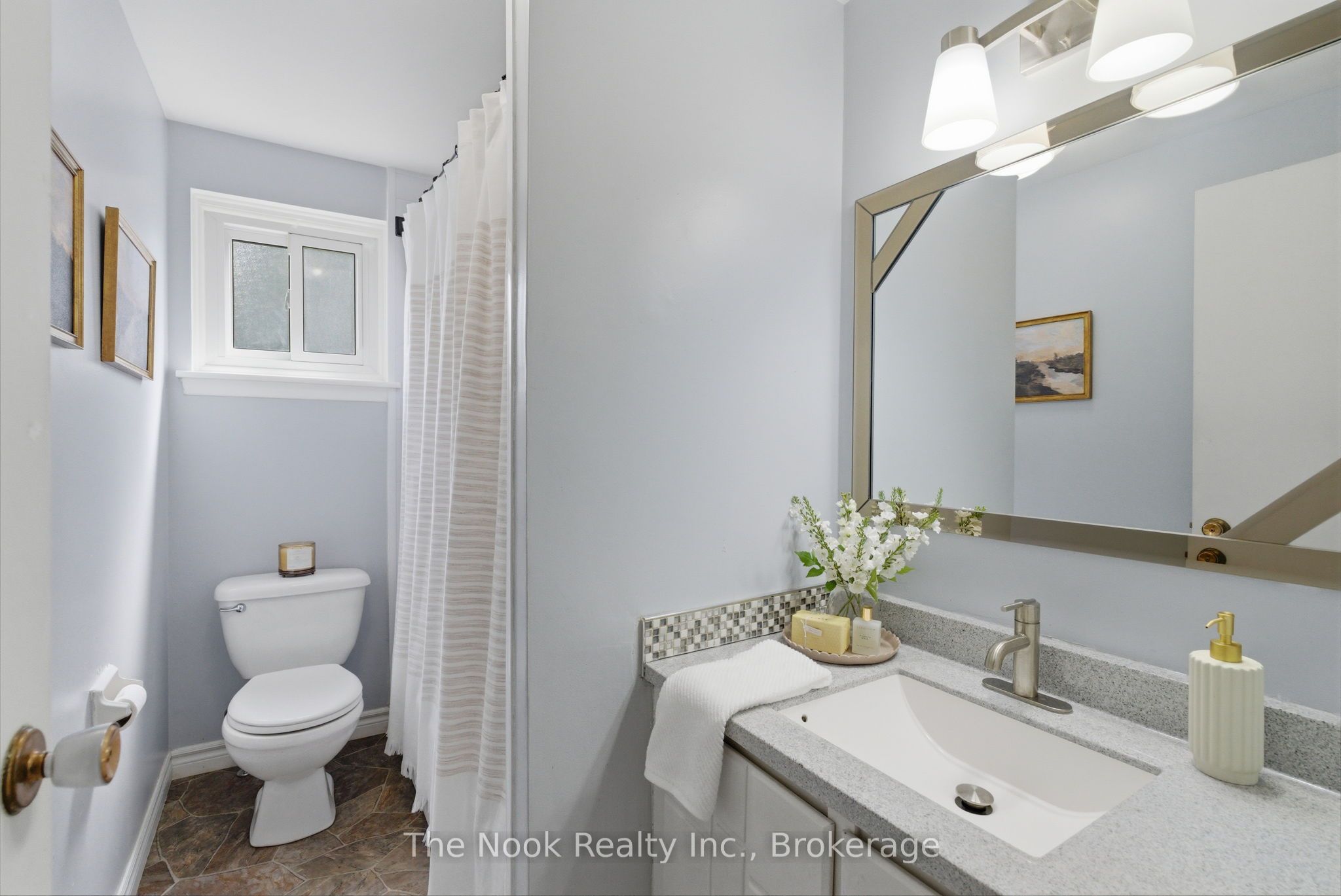 30 Deerpark Crescent Property Photo 37