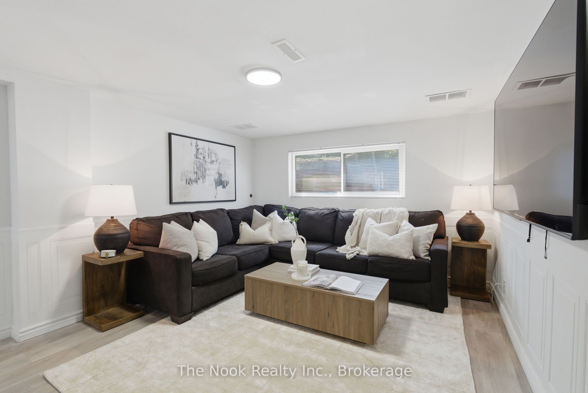 30 Deerpark Crescent Property Photo 39