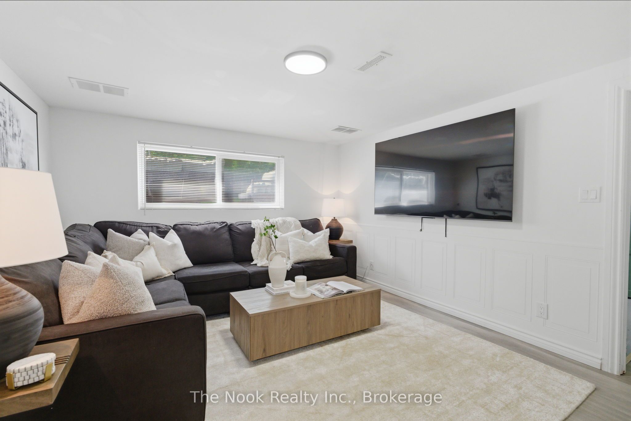 30 Deerpark Crescent Property Photo 40