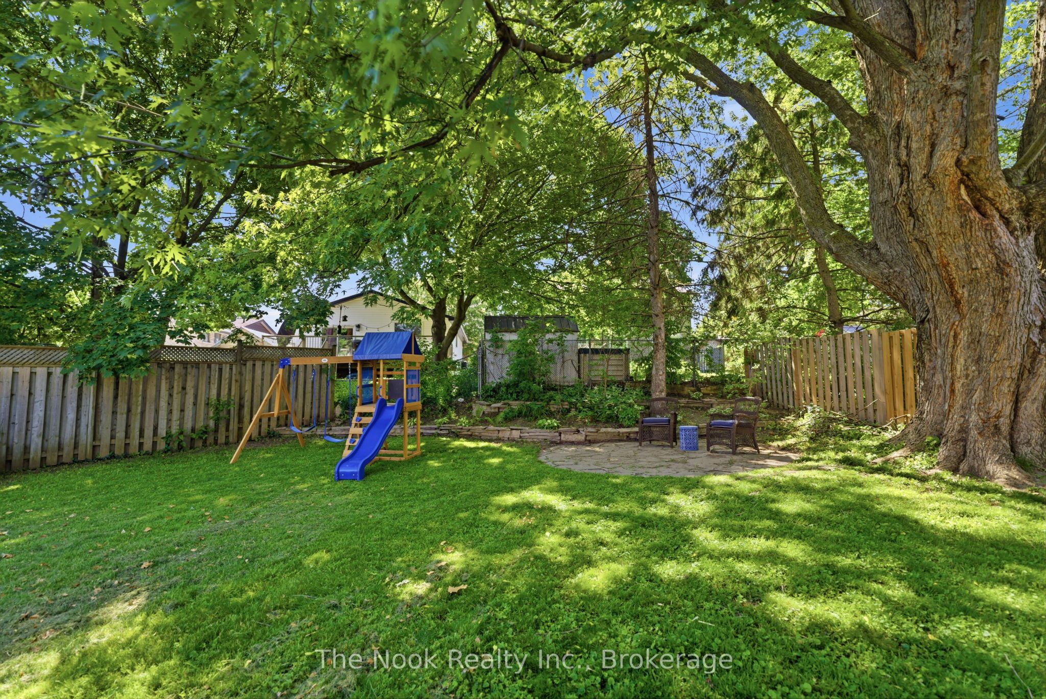 30 Deerpark Crescent Property Photo 45