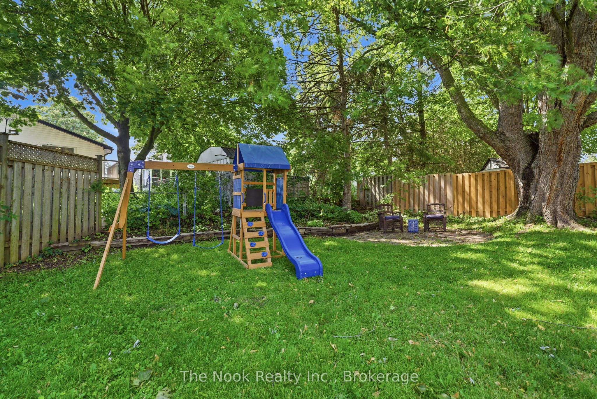 30 Deerpark Crescent Property Photo 47