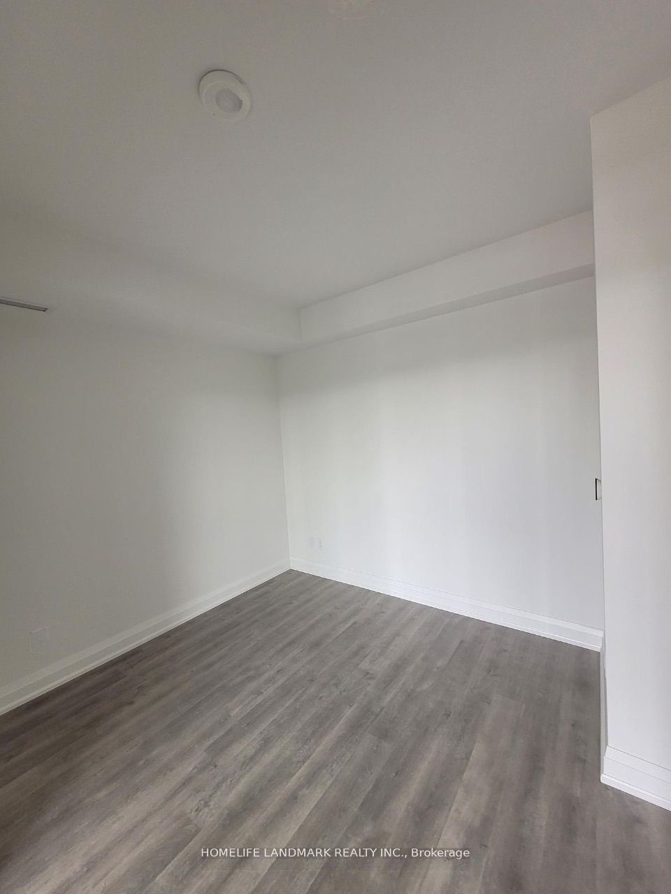 2369 Danforth Avenue 508 Property Photo 4