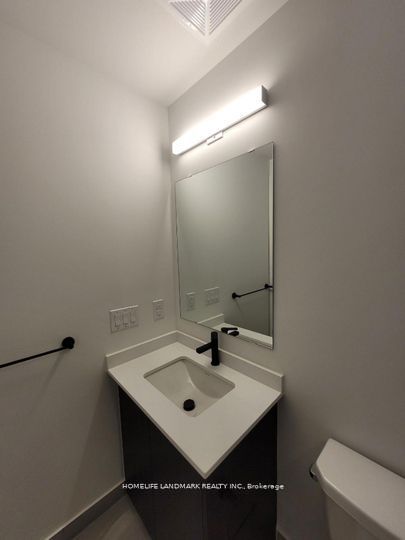 2369 Danforth Avenue 508 Property Photo 10