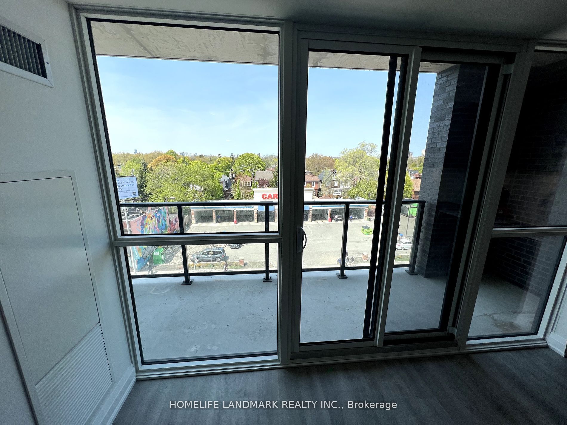 2369 Danforth Avenue 508 Property Photo 17
