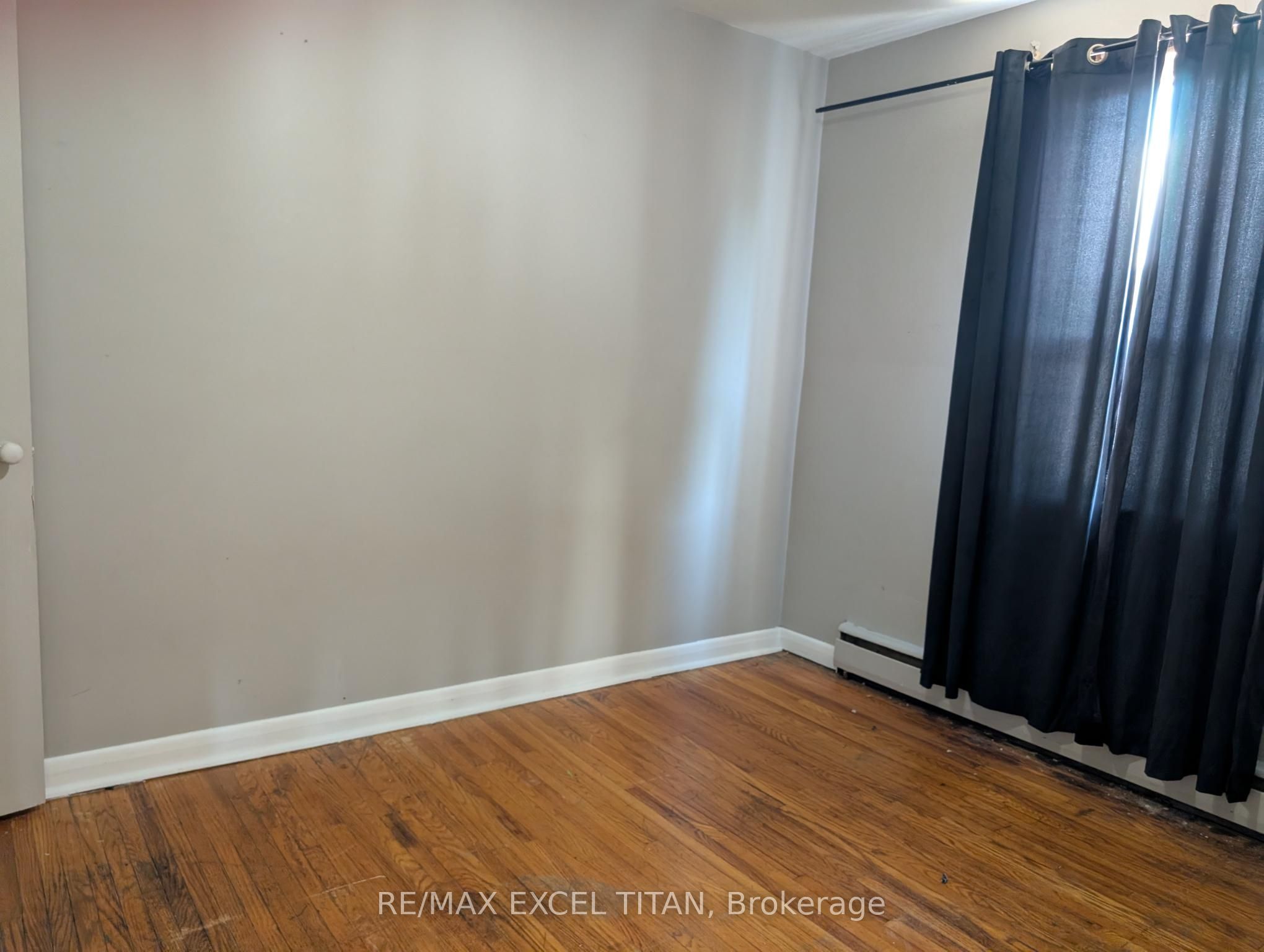 1201 Cedar Street 7 Property Photo 3
