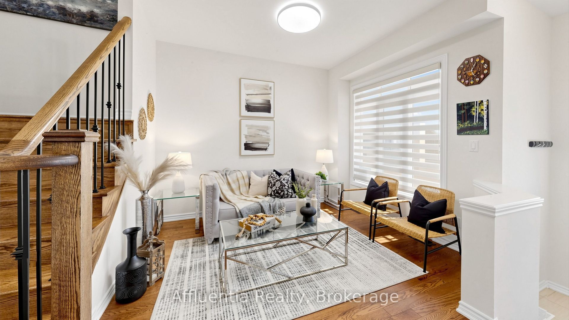 61 Hickling Lane Property Photo 3
