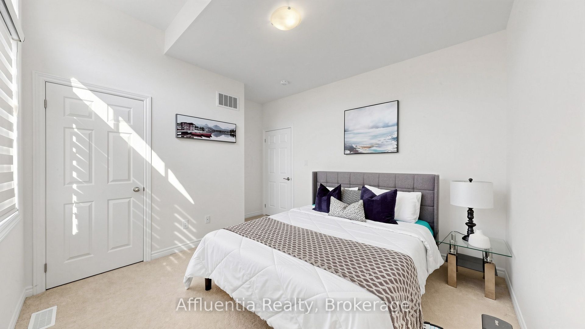 61 Hickling Lane Property Photo 35