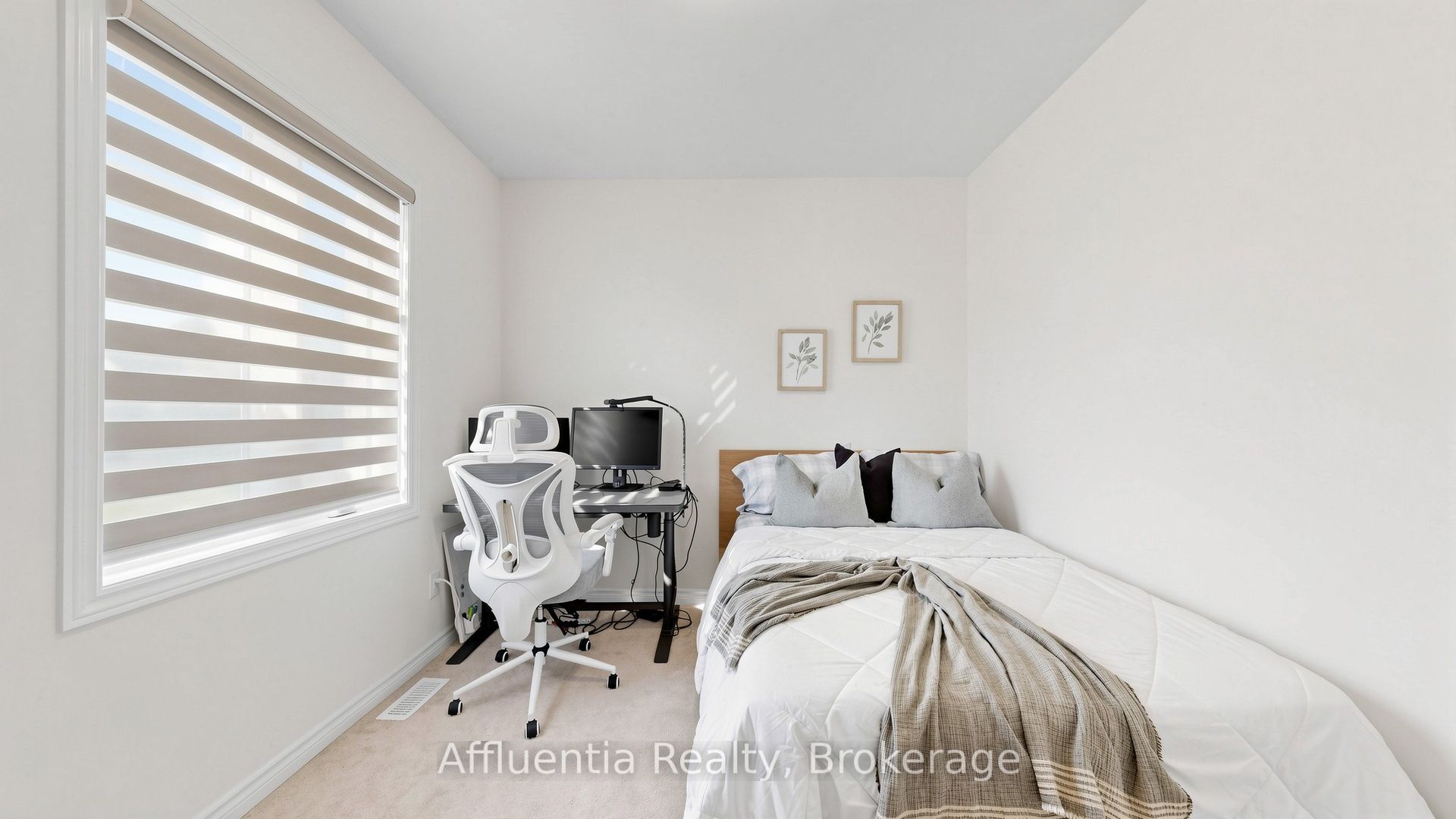 61 Hickling Lane Property Photo 37