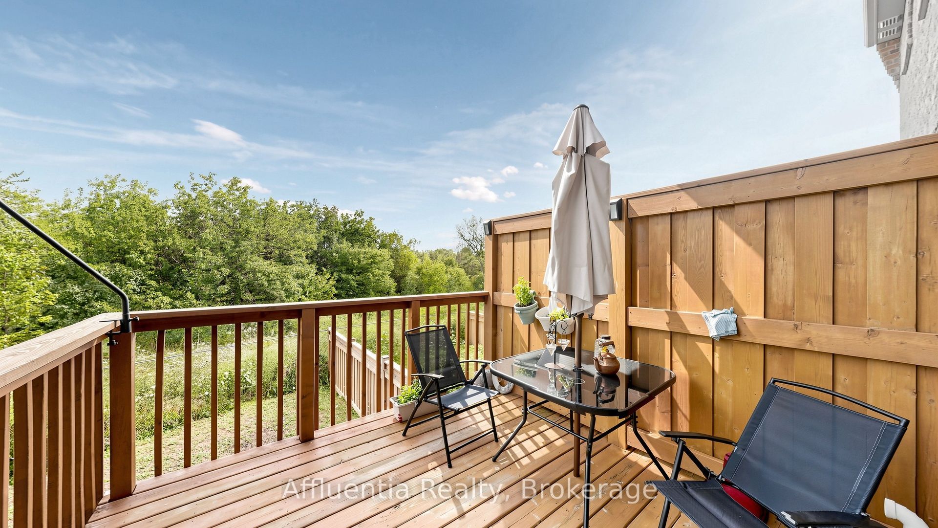 61 Hickling Lane Property Photo 42