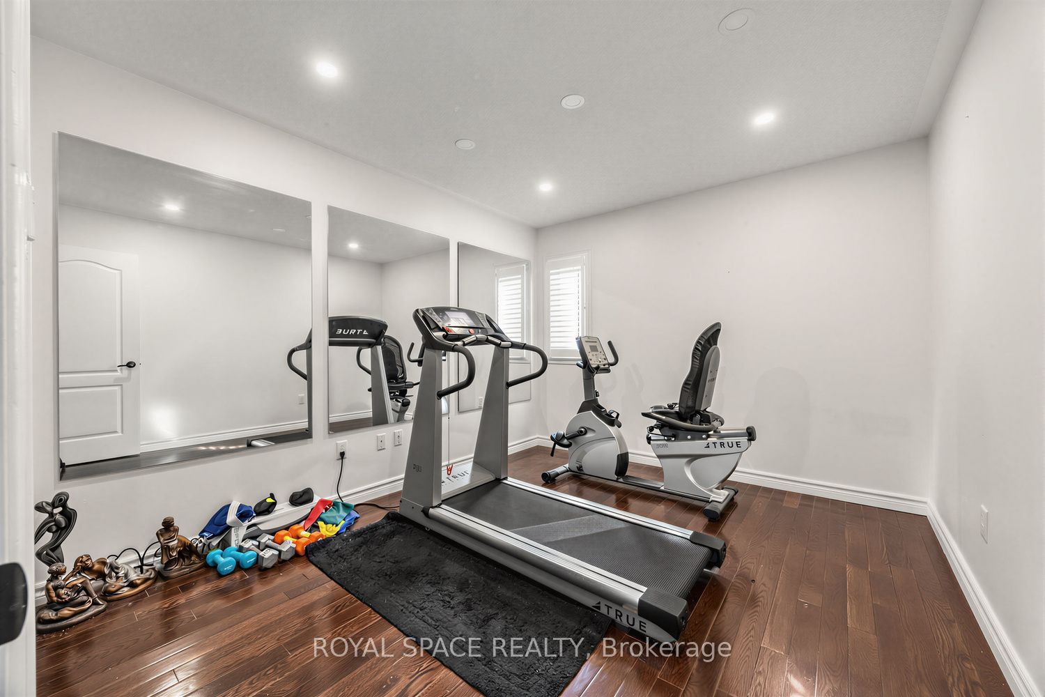 7 Urwin Street Property Photo 18