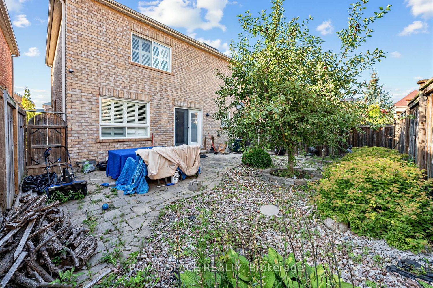 7 Urwin Street Property Photo 37