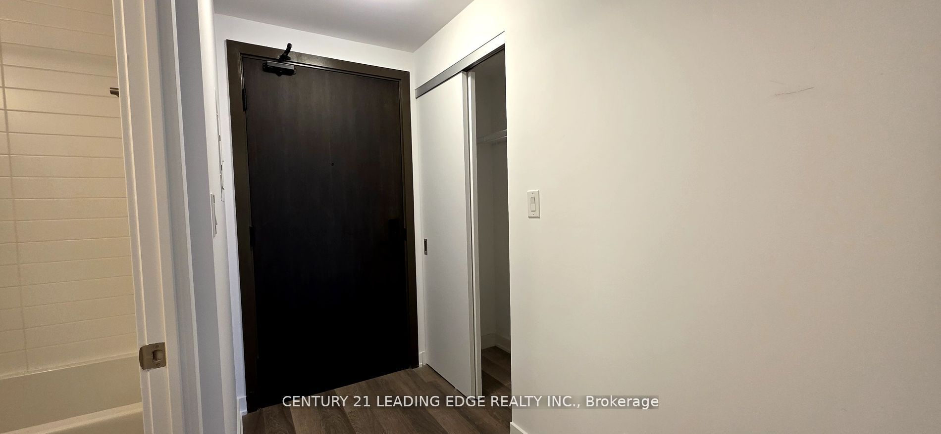 2799 Kingston Road 610 Property Photo 12