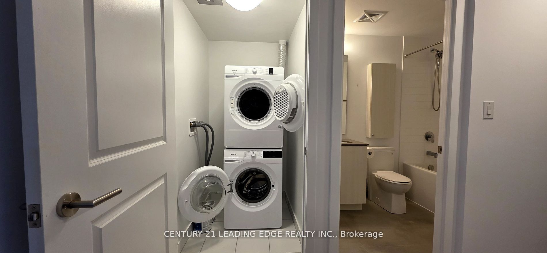 2799 Kingston Road 610 Property Photo 16