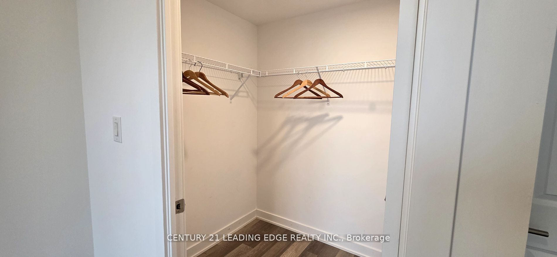 2799 Kingston Road 610 Property Photo 22