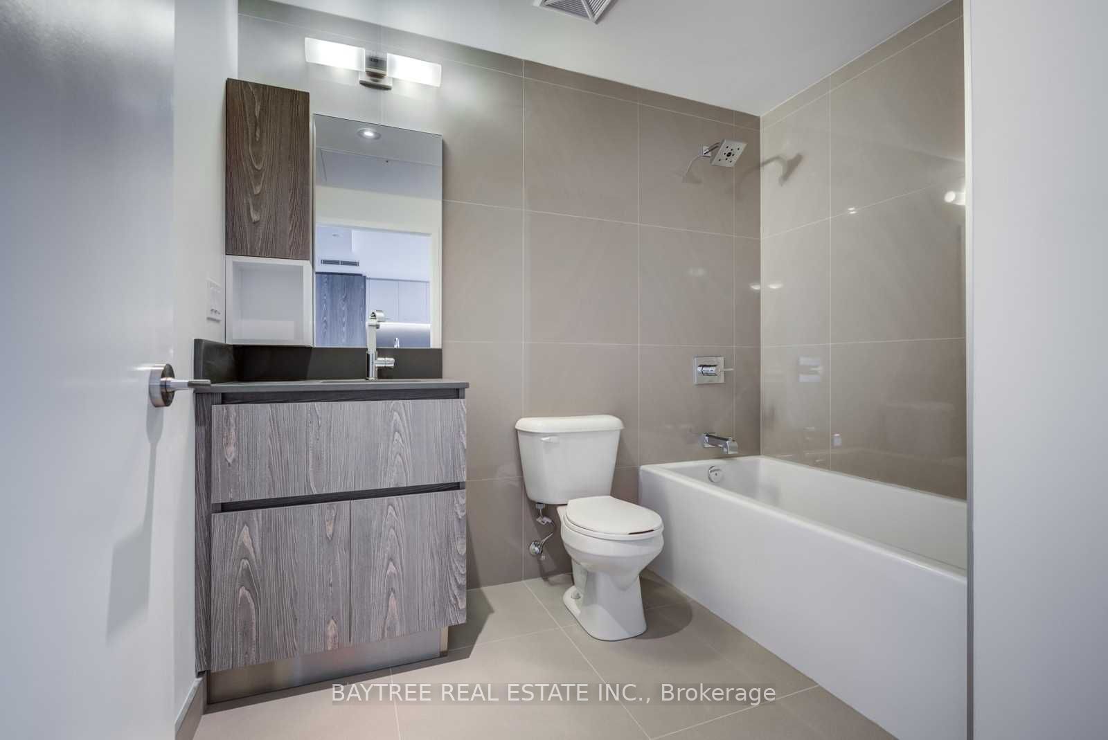 30 Baseball Place 322 Property Photo 11